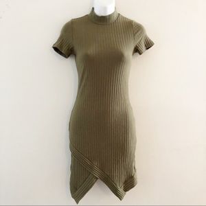NWOT monteau dress